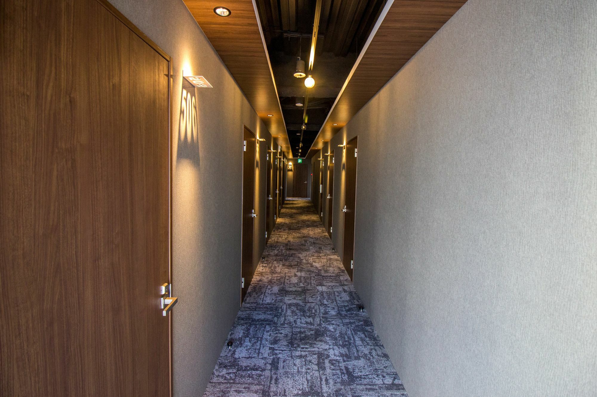 Santiago Guesthouse Hiroshima Bagian luar foto