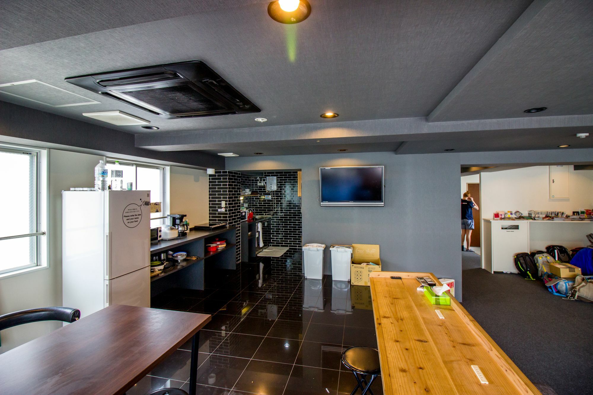 Santiago Guesthouse Hiroshima Bagian luar foto
