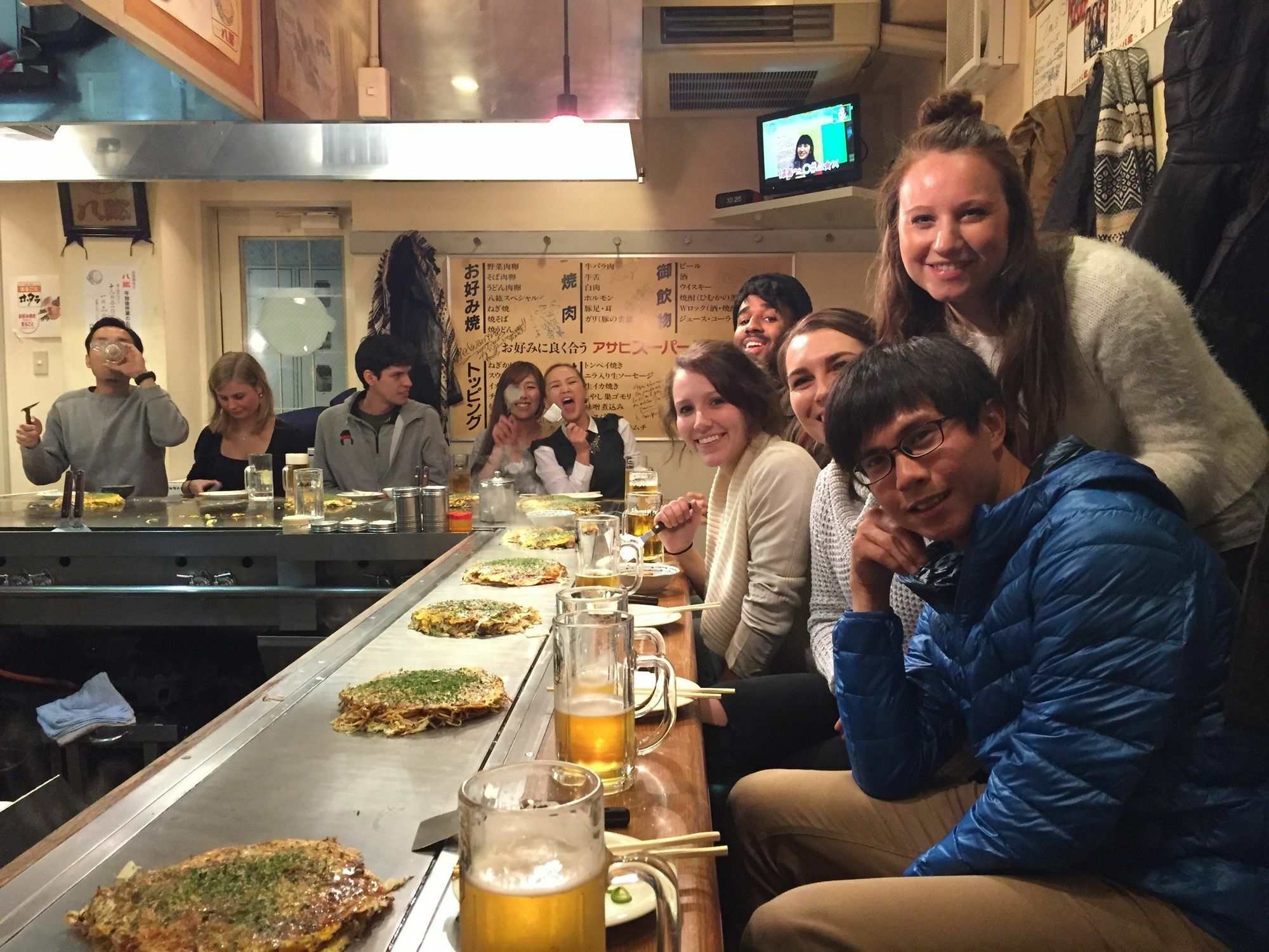 Santiago Guesthouse Hiroshima Bagian luar foto