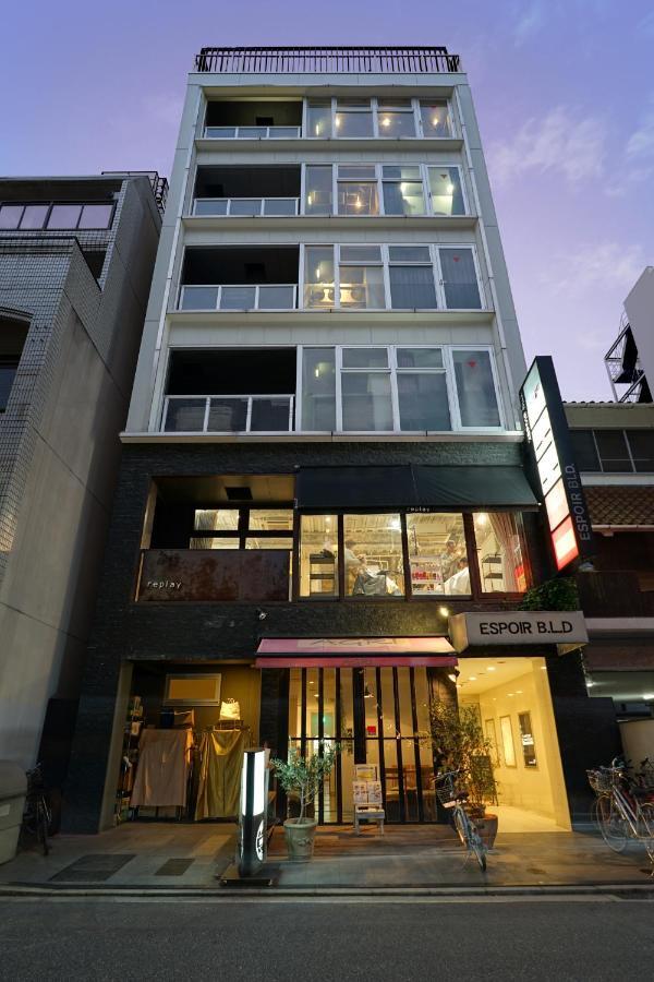 Santiago Guesthouse Hiroshima Bagian luar foto