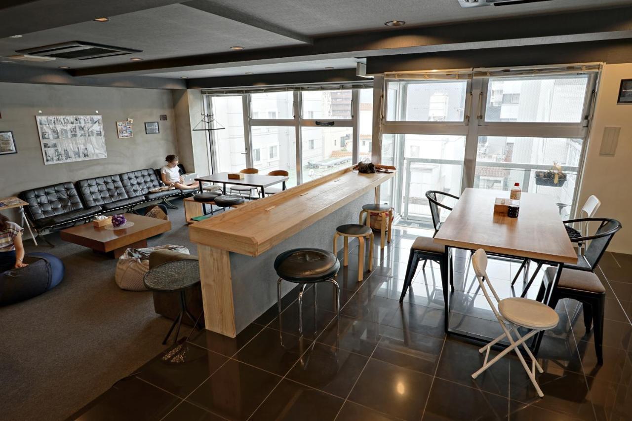 Santiago Guesthouse Hiroshima Bagian luar foto