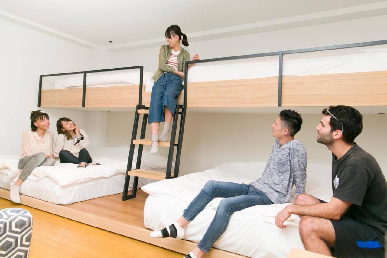 Santiago Guesthouse Hiroshima Bagian luar foto