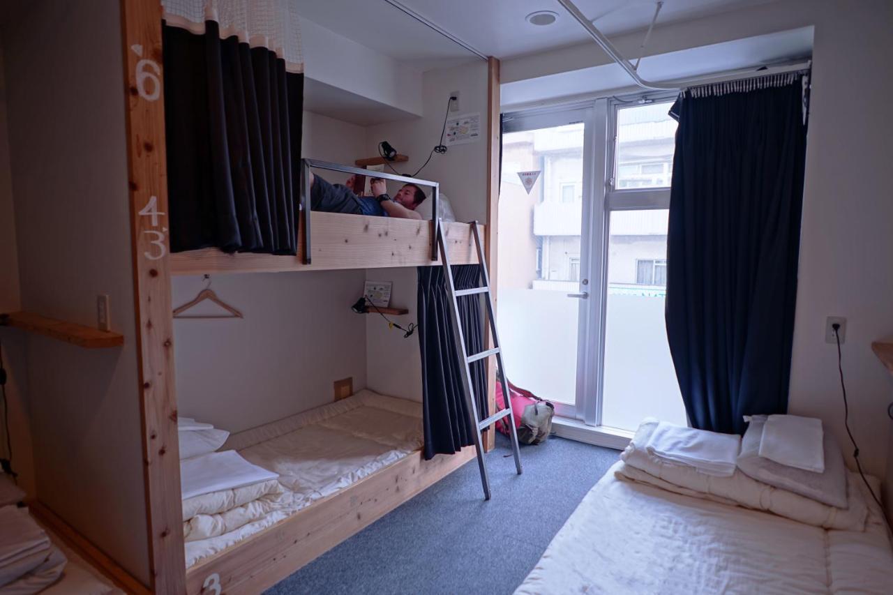 Santiago Guesthouse Hiroshima Bagian luar foto